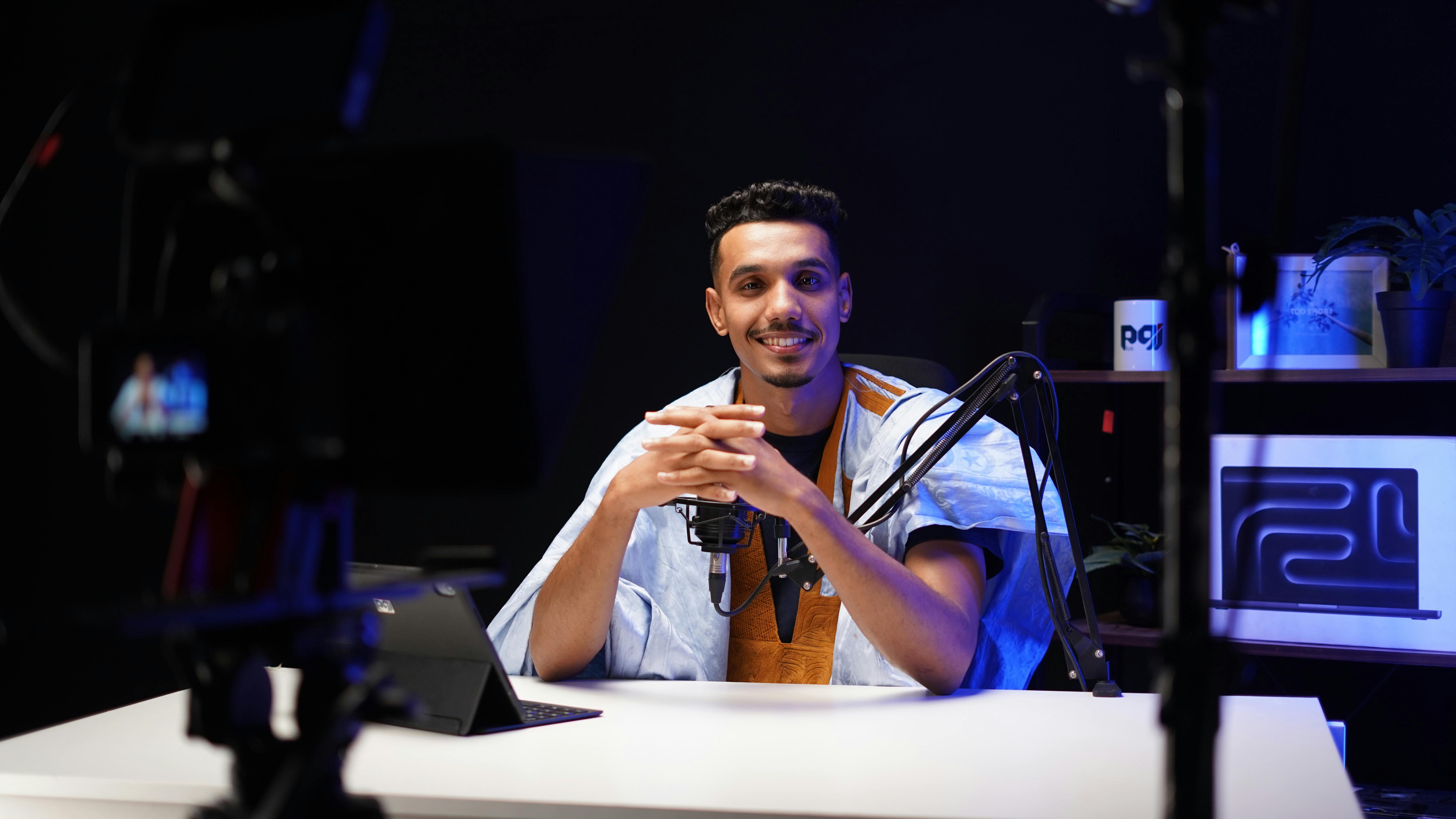 Eric Presnall presenting on camera